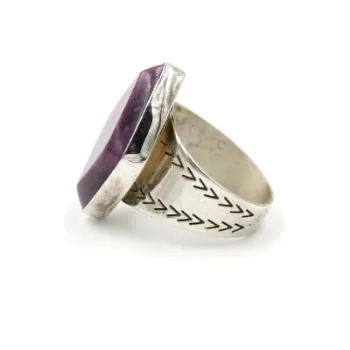 Appealing Silver Gemstone Ring 